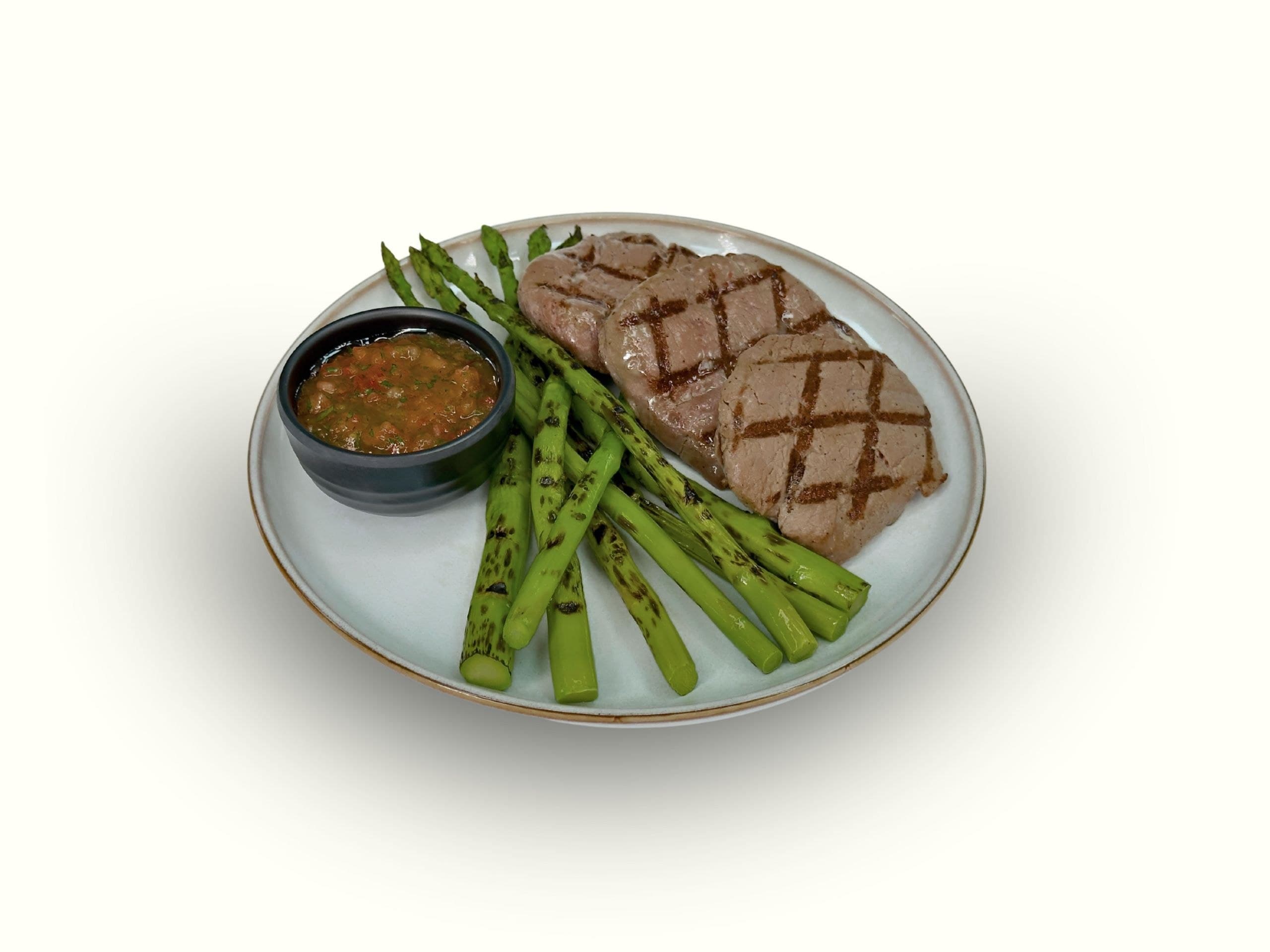 Beef Steak with Asparagus