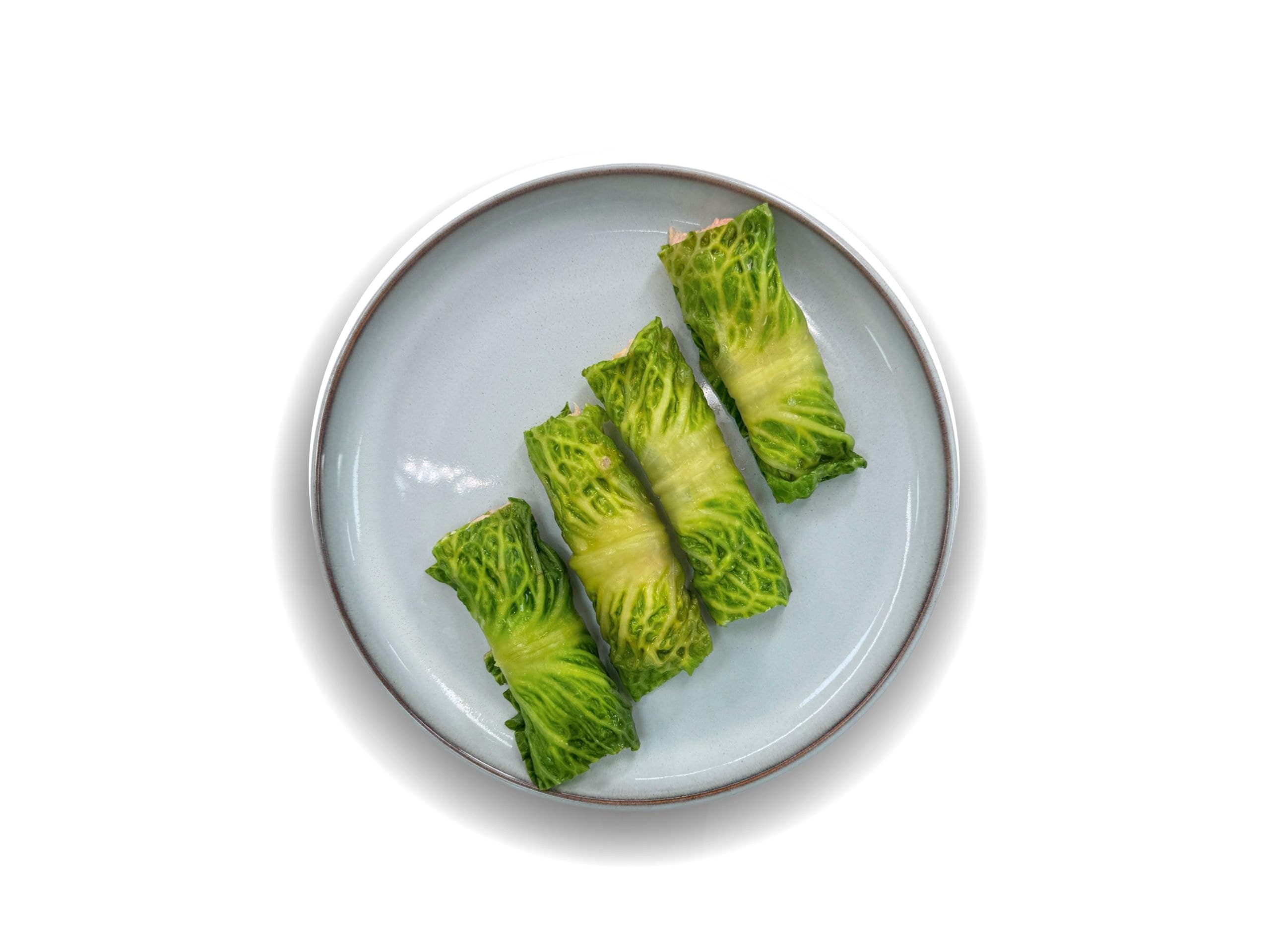 Lettuce roll with tuna